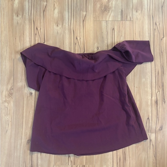 7 for all Mankind Burgundy Sleeveless Ruffled Blouse - Picture 4 of 5